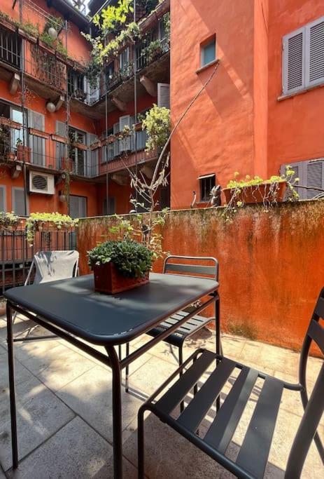 Trendy Flat Naviglio Grande